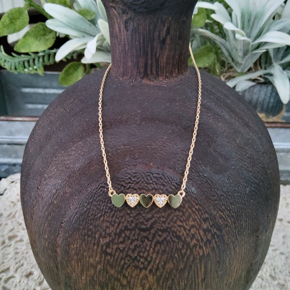 Women's Fashon Dainty Mini Inline Rhinestone Hearts Necklace Gold Tone